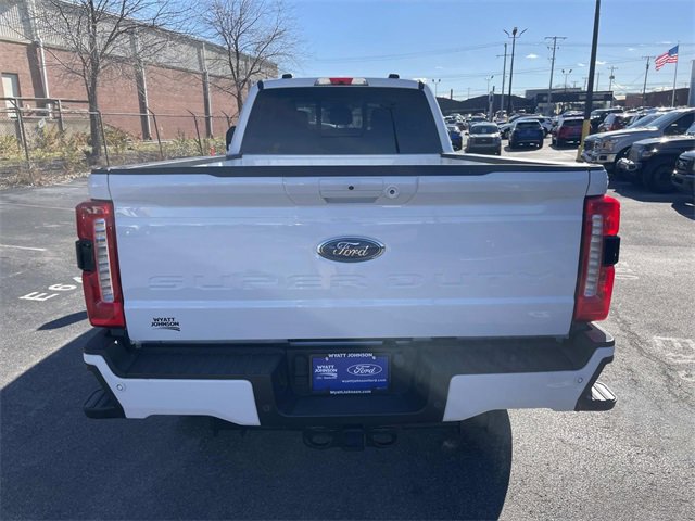 Used 2024 Ford F350 Lariat w/ Lariat Ultimate Package image 4