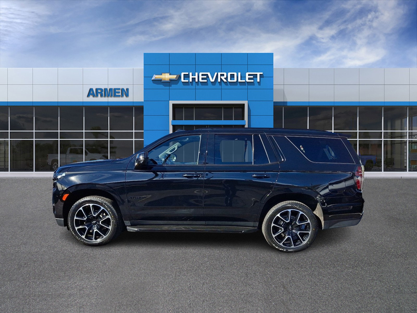 Certified 2023 Chevrolet Tahoe RST w/ Luxury Package AWD/4WD image 8