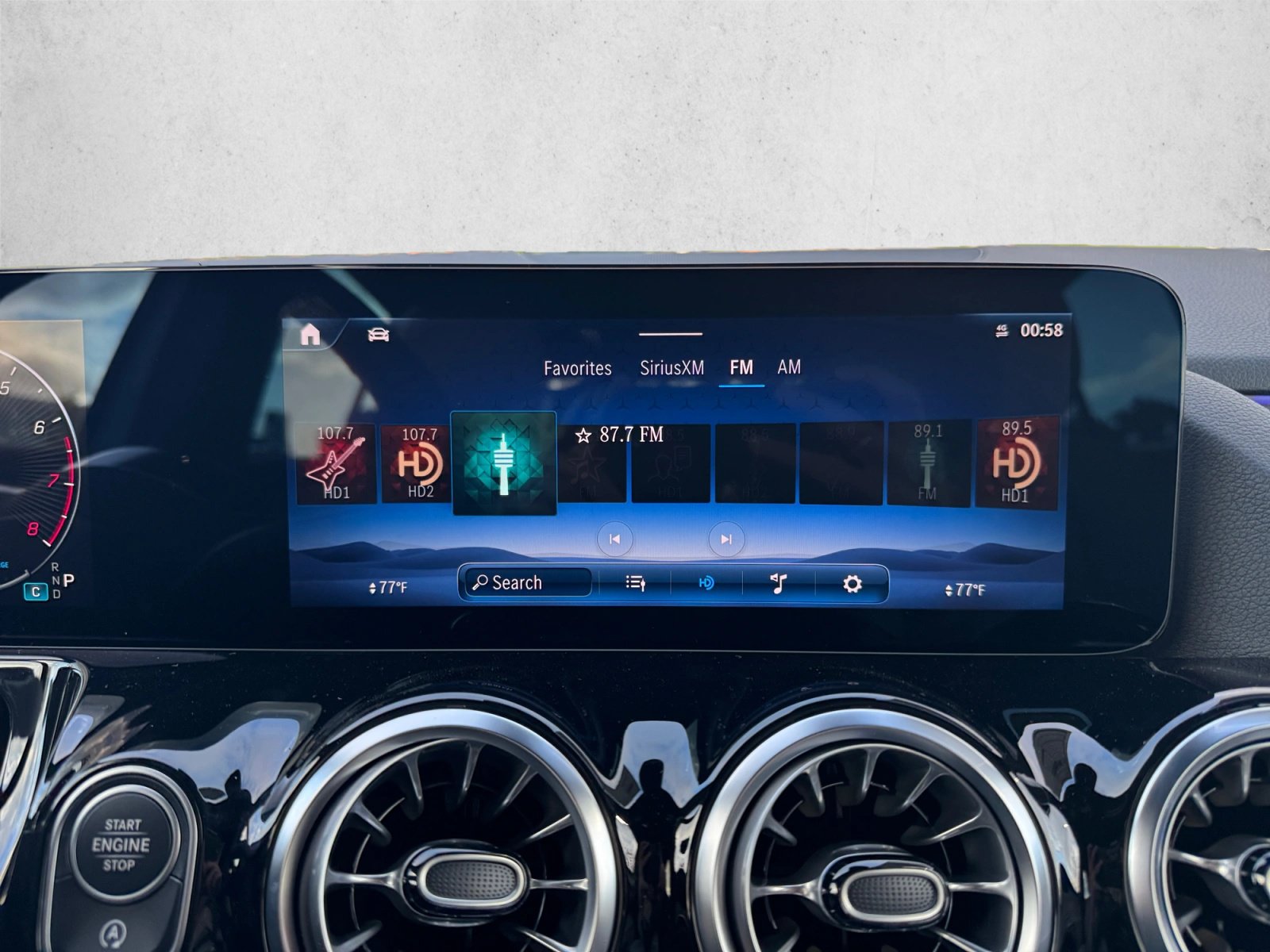 New 2026 Mercedes-Benz GLA 250 4MATIC image 13