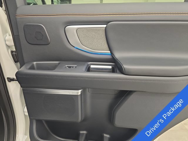 New 2027 Ford Expedition Tremor w/ Driver's Package AWD/4WD image 17