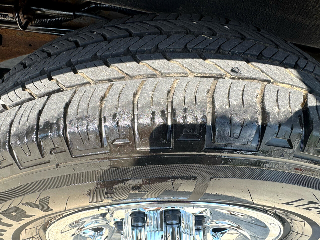 Used 2017 Chevrolet Express 2500 image 10