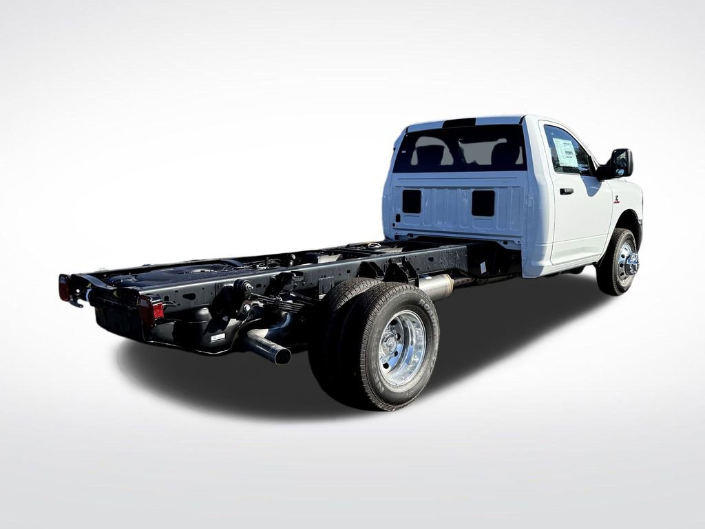 New 2026 RAM 3500 Tradesman w/ Chrome Appearance Group image 7