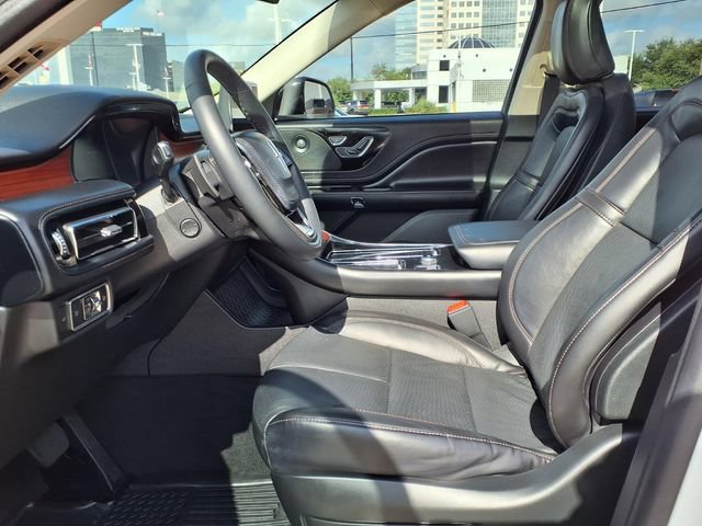 Certified 2023 Lincoln Aviator Reserve w/ Equipment Group 201A RWD image 4