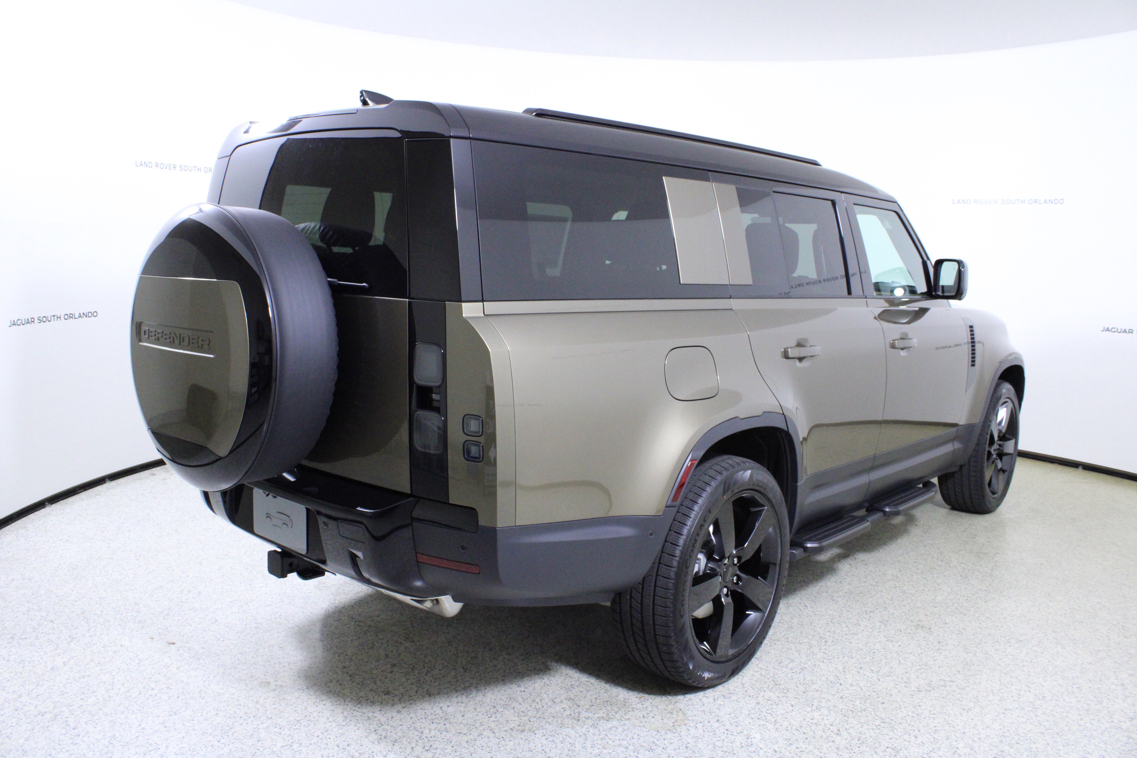 New 2026 Land Rover Defender 130 S image 7