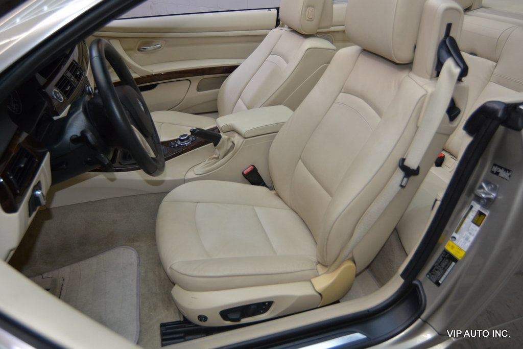 Used 2011 BMW 328i Convertible RWD image 22