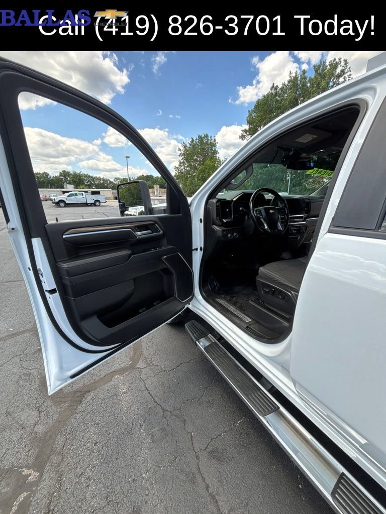 Certified 2024 Chevrolet Silverado 2500 LT w/ Convenience Package AWD/4WD image 19