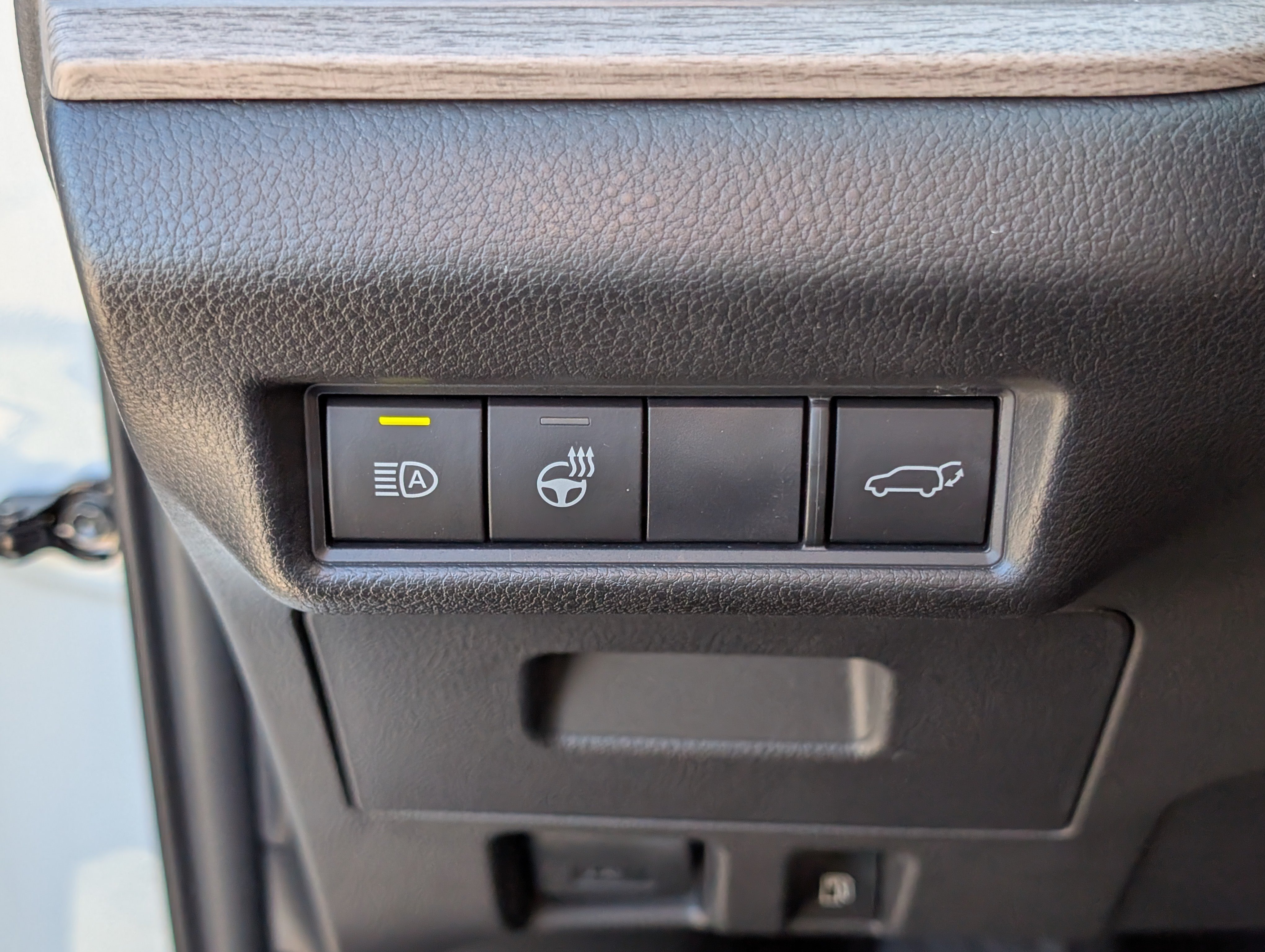 Used 2026 Toyota Grand Highlander AWD image 24