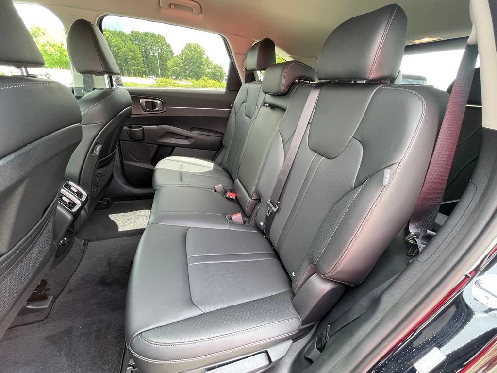 New 2026 Kia Sorento S FWD image 25