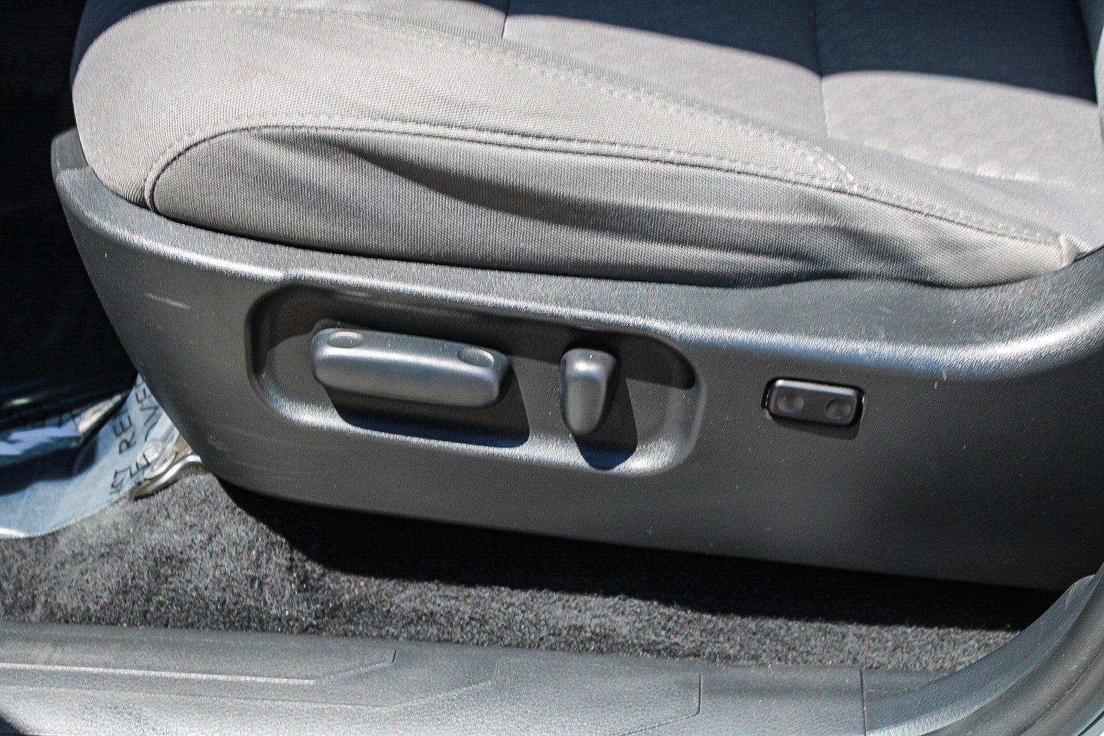 Used 2021 Toyota Tacoma SR5 RWD image 23