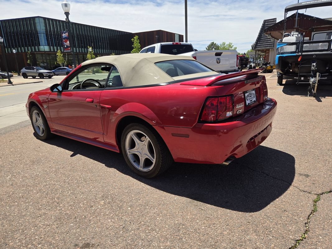 Used 2000 Ford Mustang GT RWD image 8