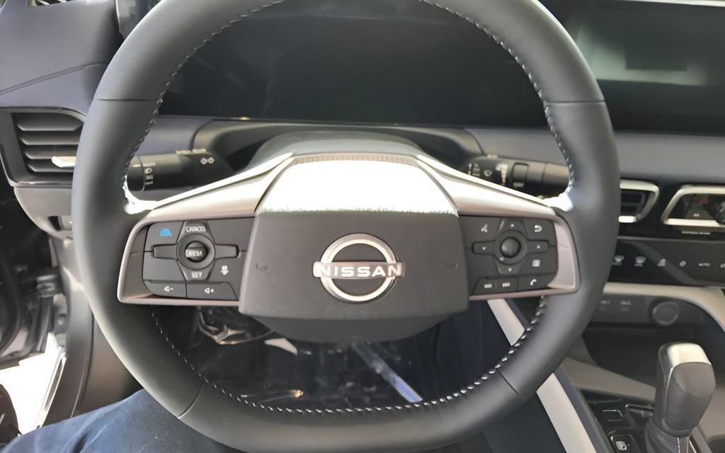 New 2026 Nissan Sentra SL w/ Floor Mat Package FWD image 14