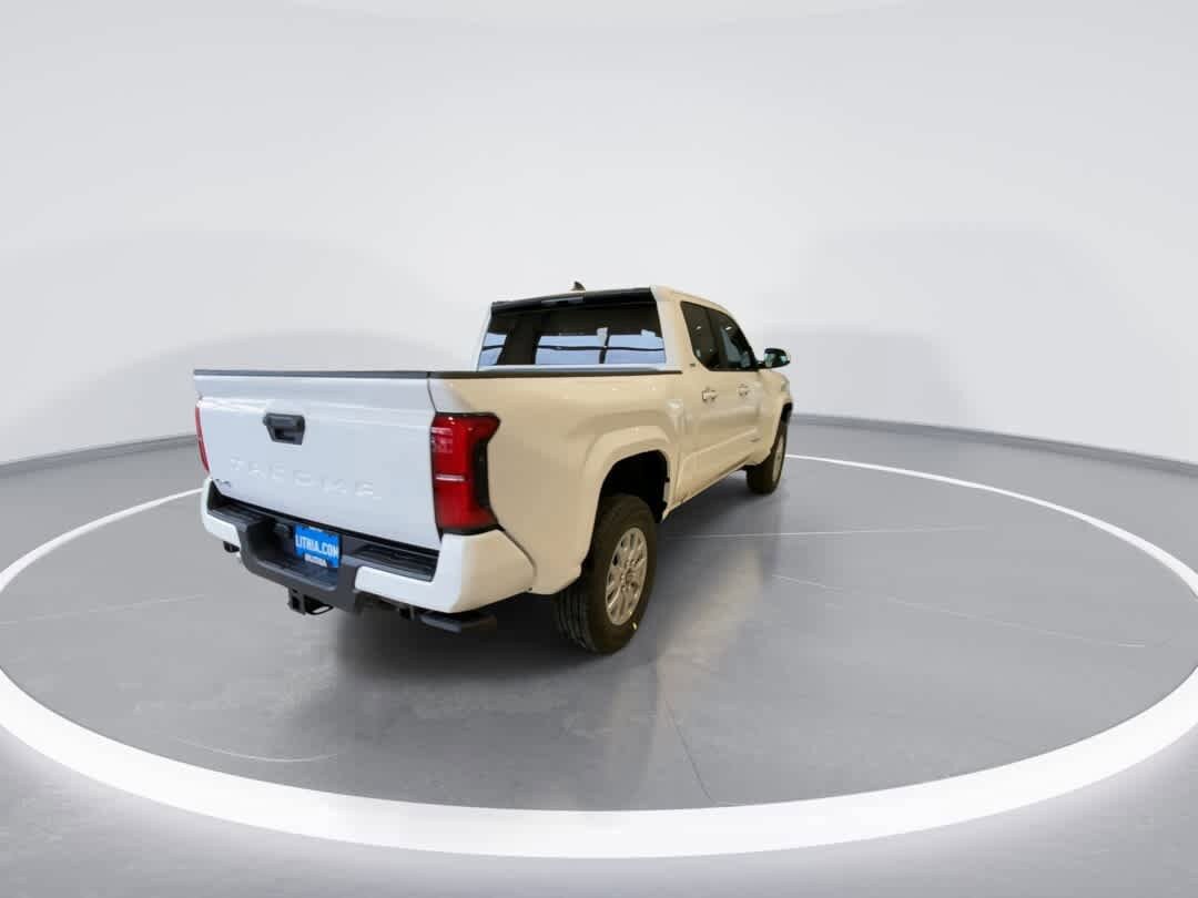 Certified 2026 Toyota Tacoma SR5 image 8