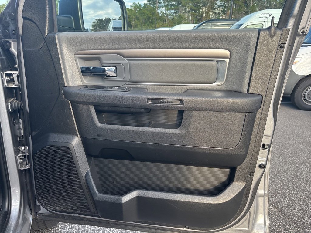 Used 2024 RAM 1500 Classic SLT image 26