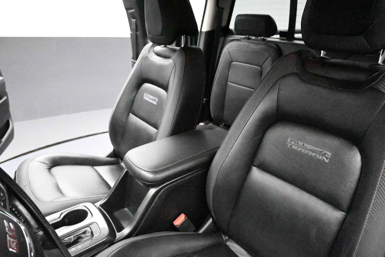 Used 2018 GMC Canyon All Terrain w/ Trailering Package AWD/4WD image 24