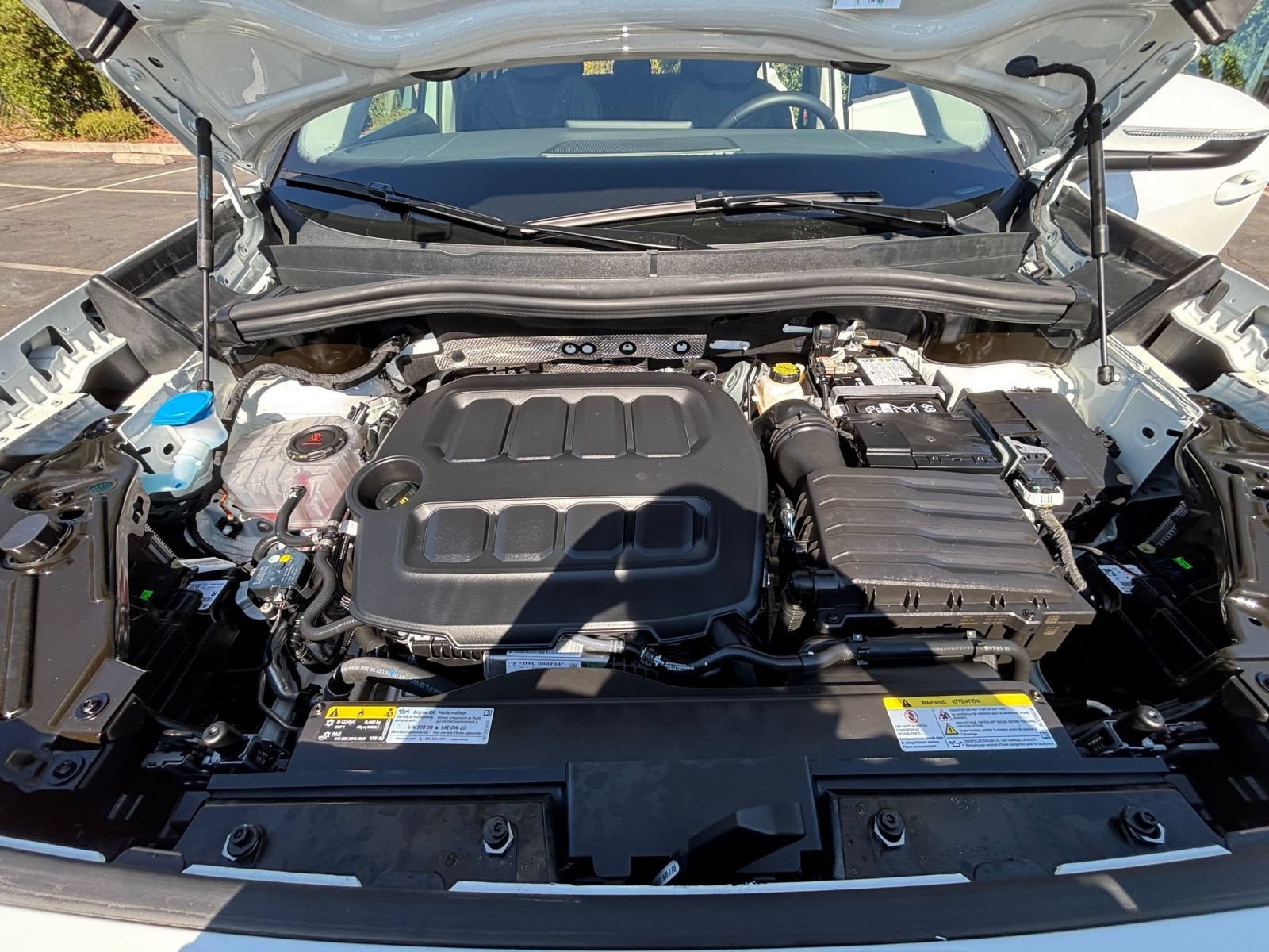 Used 2026 Volkswagen Tiguan SE AWD/4WD image 34