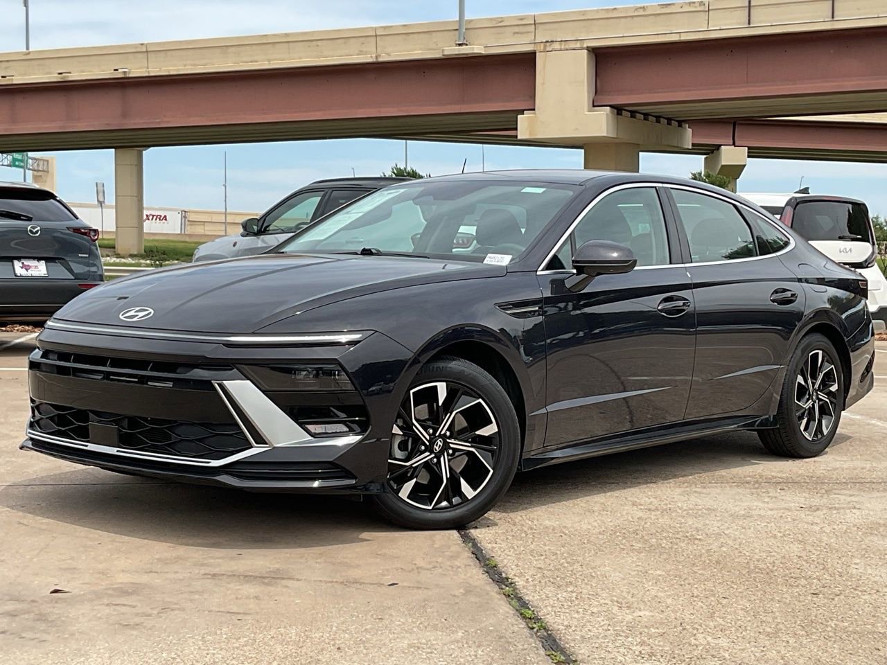 Used 2025 Hyundai Sonata SEL image 2