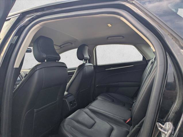 Used 2019 Ford Fusion Energi Titanium FWD image 13