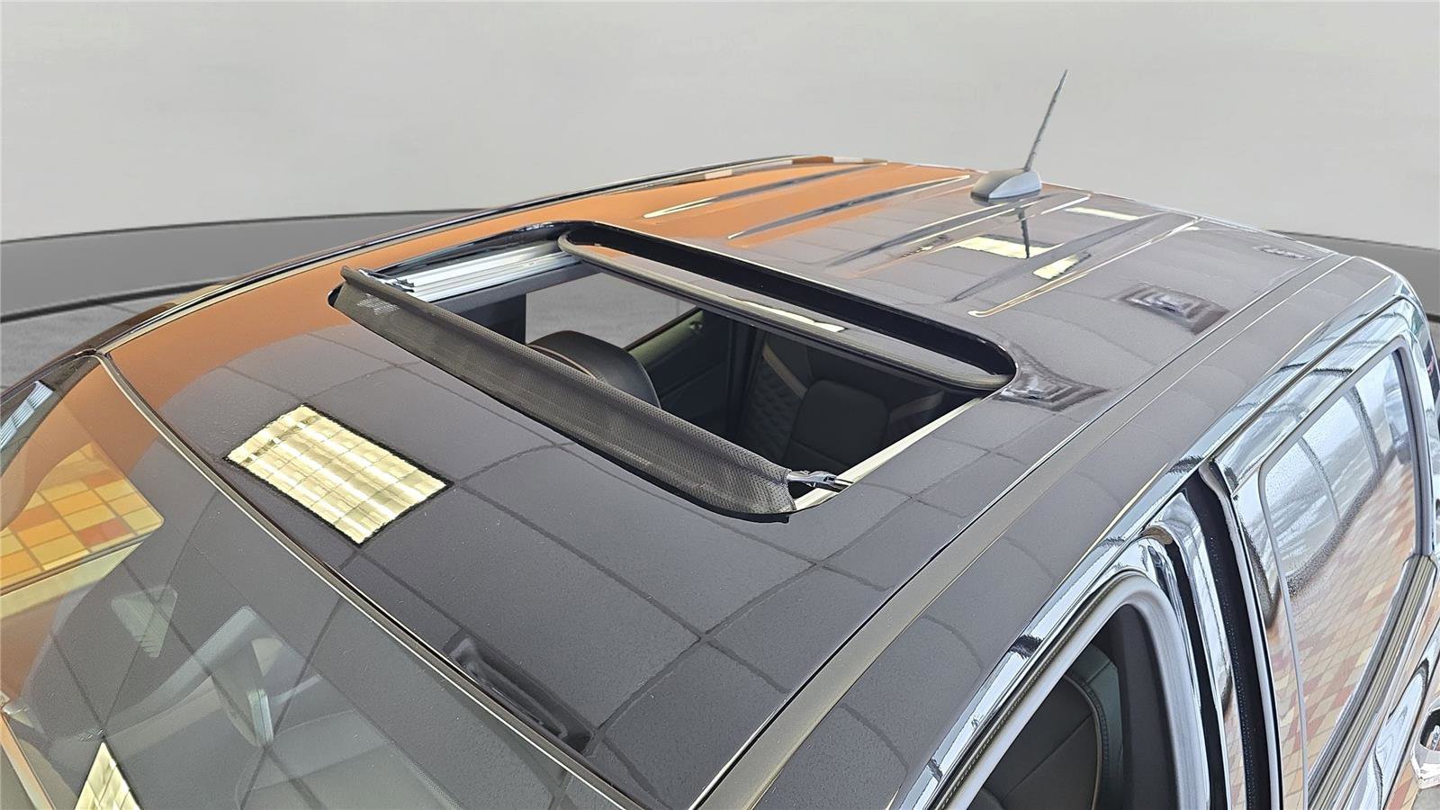 New 2026 GMC Canyon Denali image 28