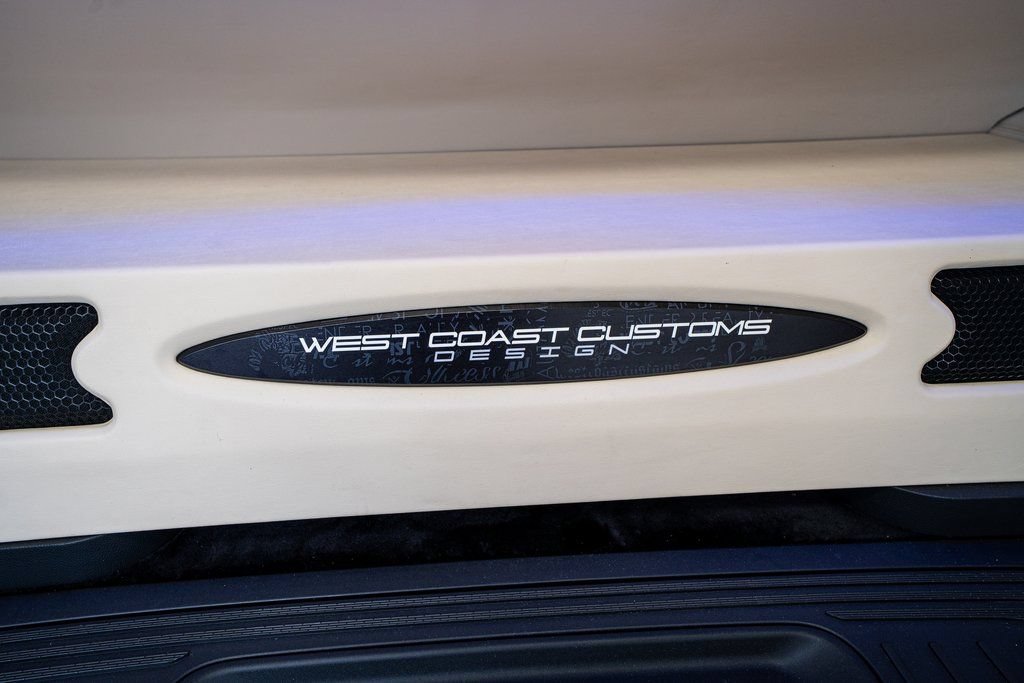Used 2020 Mercedes-Benz Metris Passenger image 56