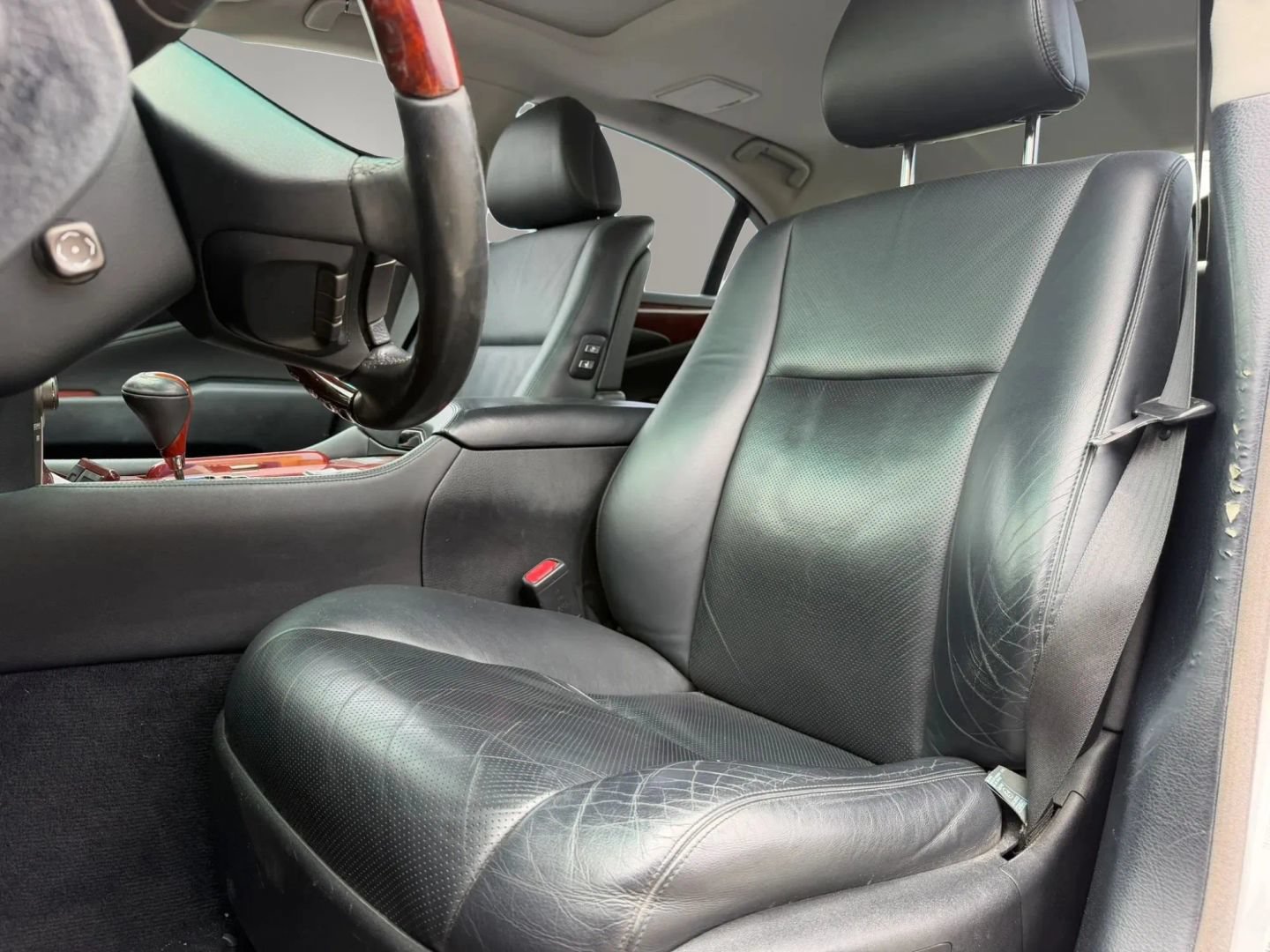 Used 2008 Lexus LS 460 L w/ Preferred Accessory Pkg RWD image 10