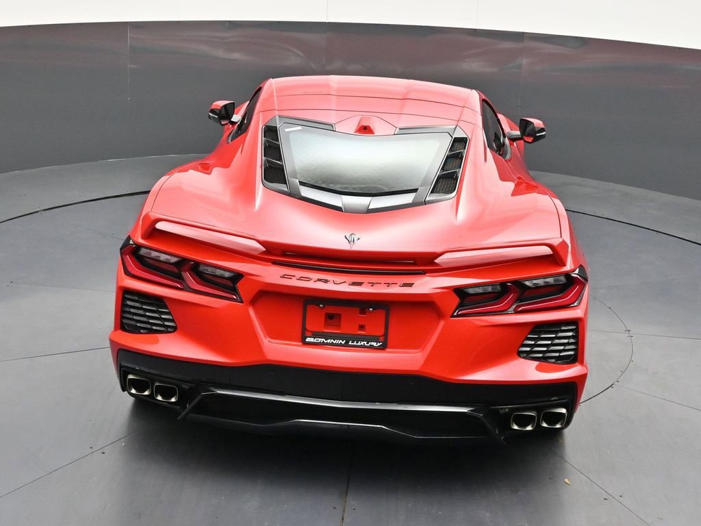 Used 2021 Chevrolet Corvette Stingray Premium Cpe w/ Z51 Performance Package RWD image 17