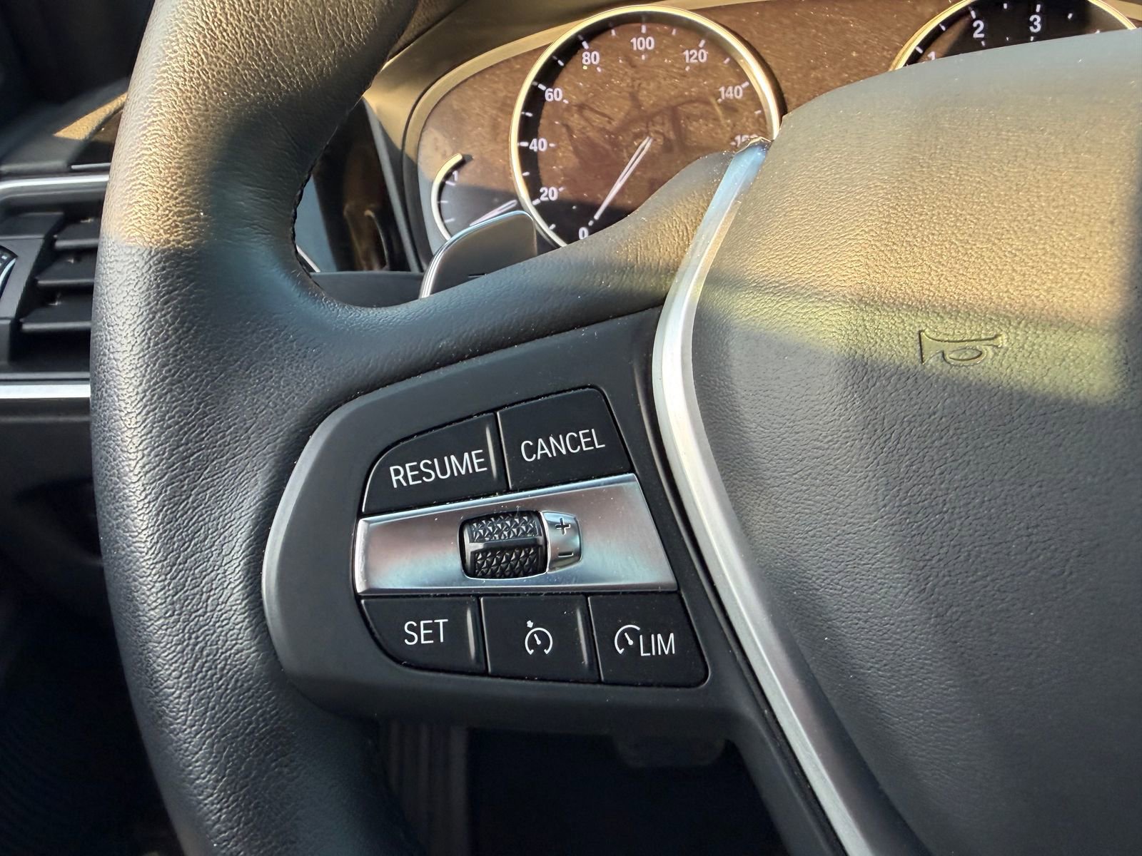 Used 2019 BMW 330i xDrive Sedan AWD/4WD image 31