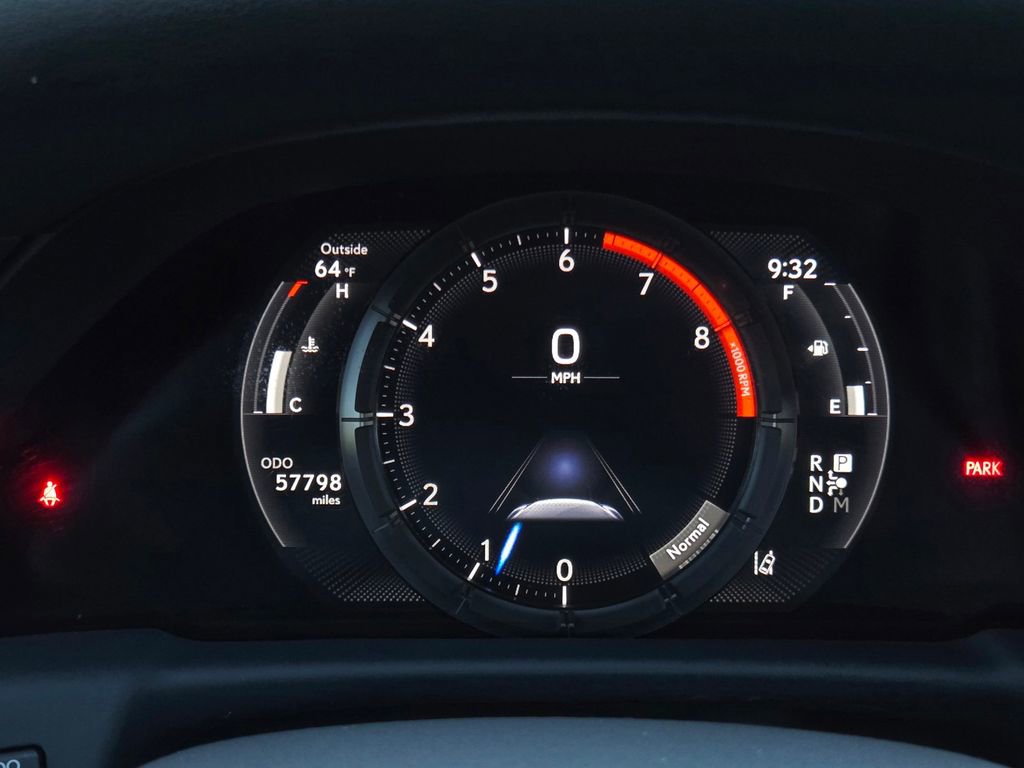 Used 2021 Lexus LS 500 F Sport w/ Accessory Package (Z1) image 35