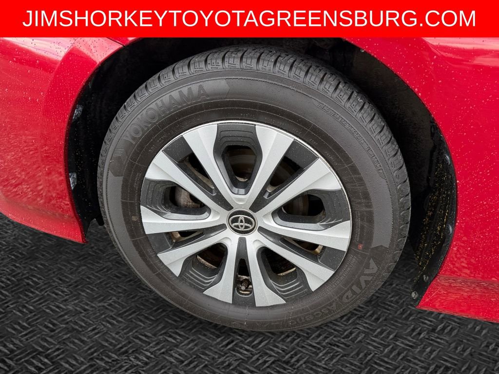 Used 2016 Toyota Prius Three FWD image 11