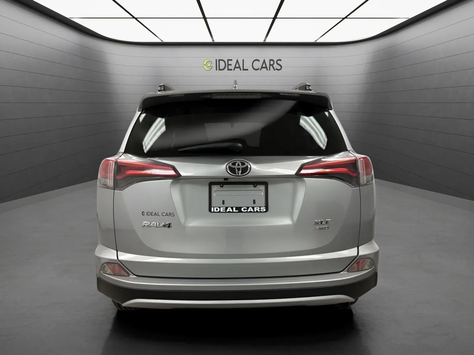 Used 2016 Toyota RAV4 XLE AWD/4WD image 6