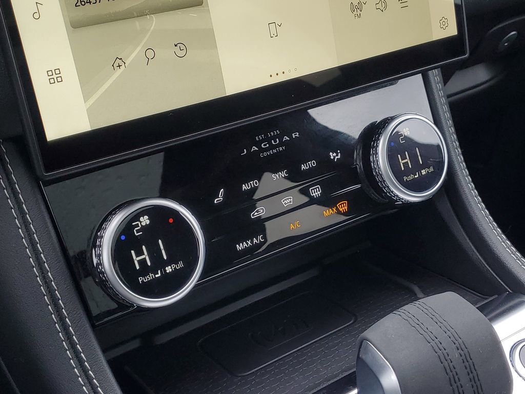 Used 2024 Jaguar F-PACE R-Dynamic S image 24