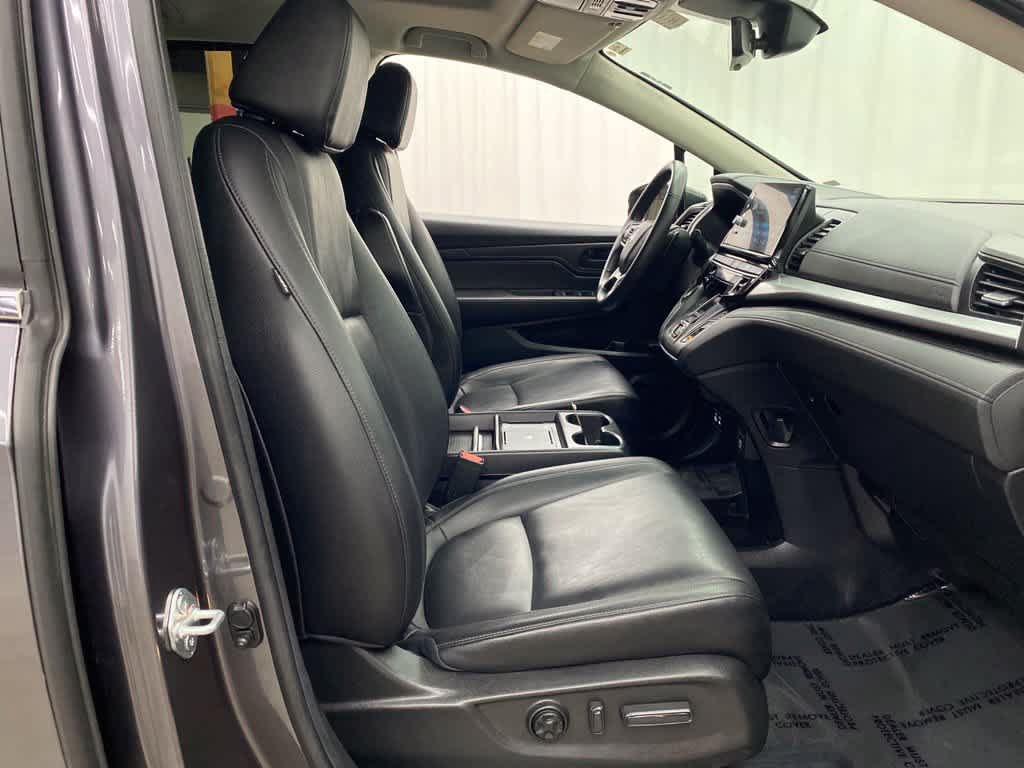 Used 2025 Honda Odyssey EX-L image 17