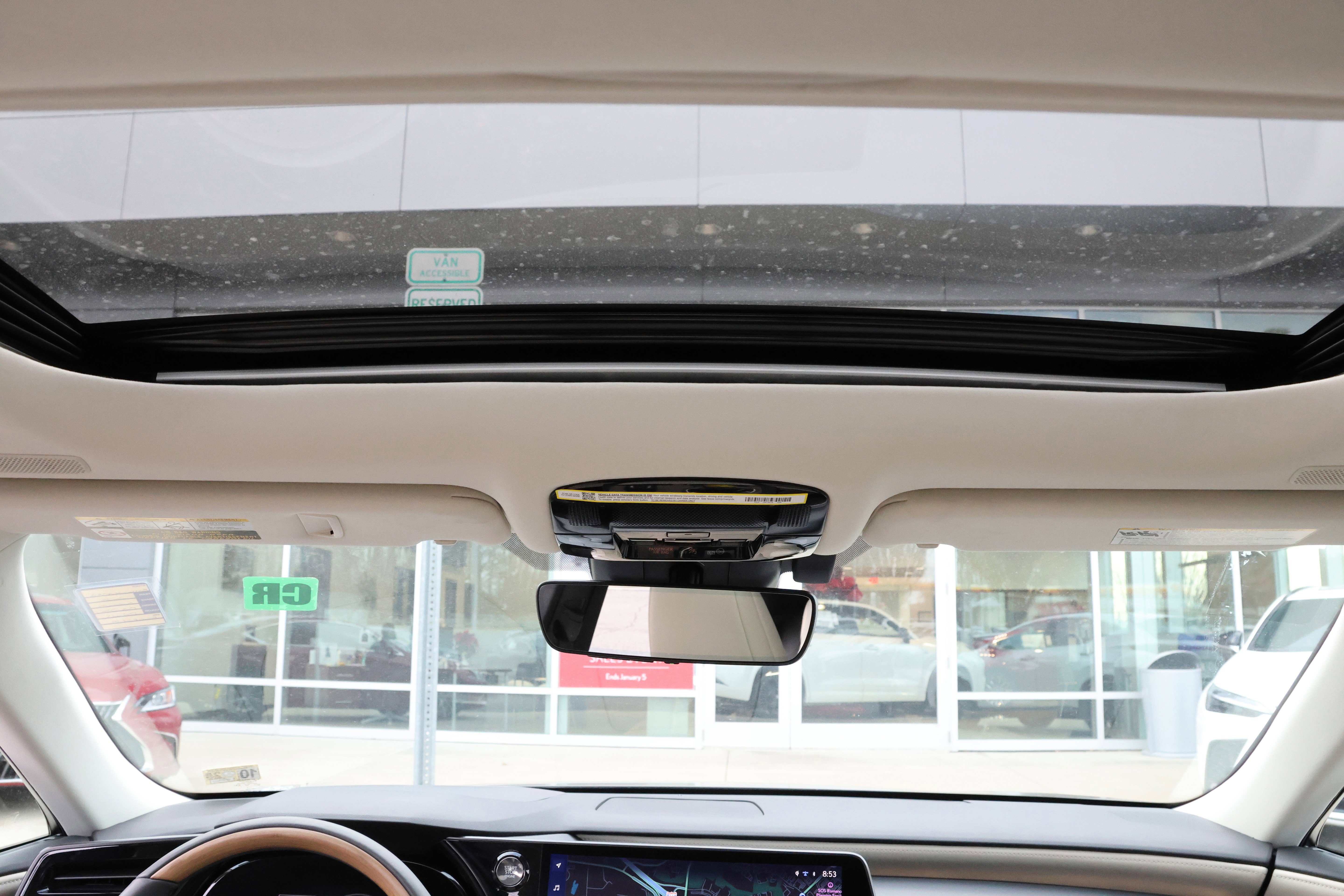 Used 2024 Lexus RX 350 Premium image 31