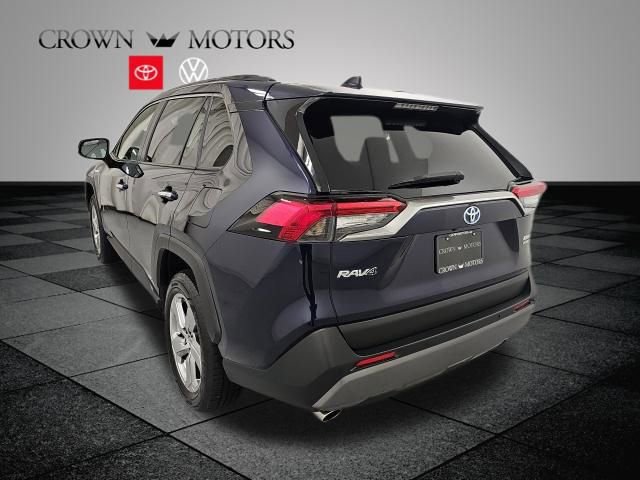 Used 2019 Toyota RAV4 Limited image 4