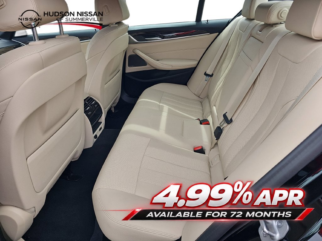 Used 2023 BMW 540i w/ Premium Package RWD image 14