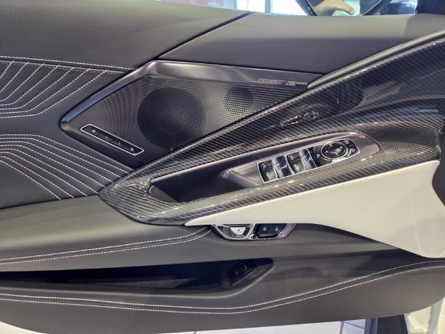 New 2027 Chevrolet Corvette ZR1 w/ ZR1 Carbon Fiber Aero Package RWD image 15