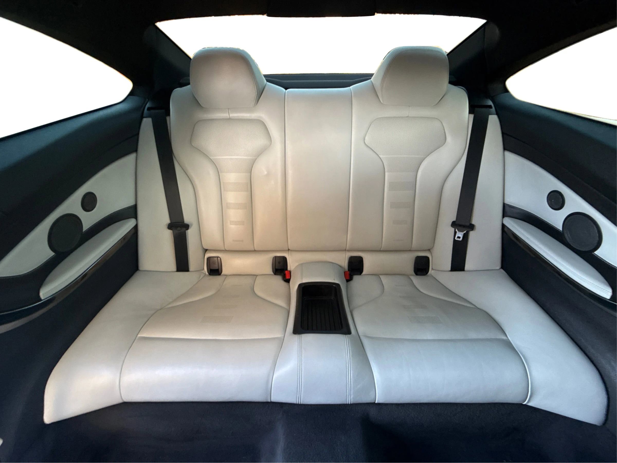 Used 2015 BMW M4 Coupe image 28