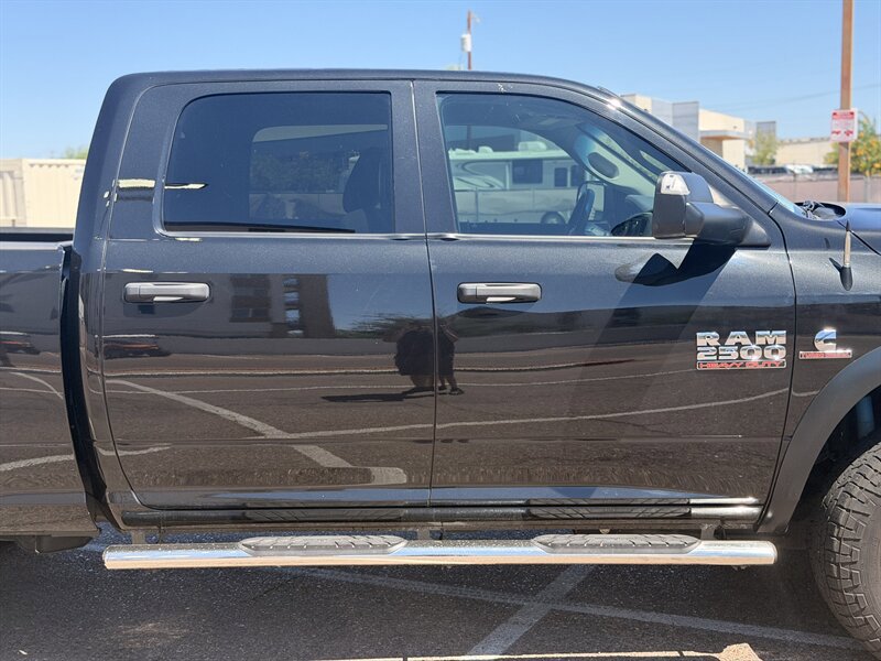 Used 2018 RAM 2500 Tradesman w/ Chrome Appearance Group AWD/4WD image 11
