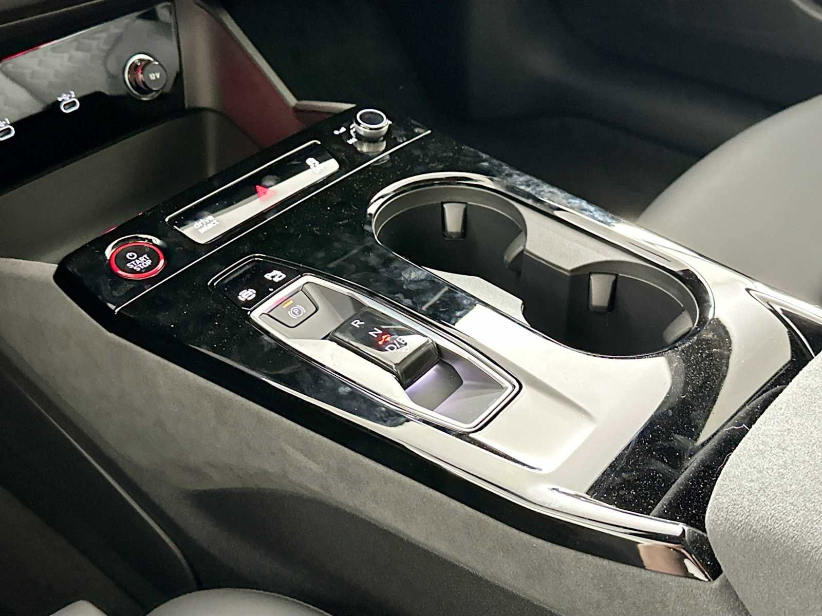 New 2025 Audi S6 e-tron Premium Plus image 15