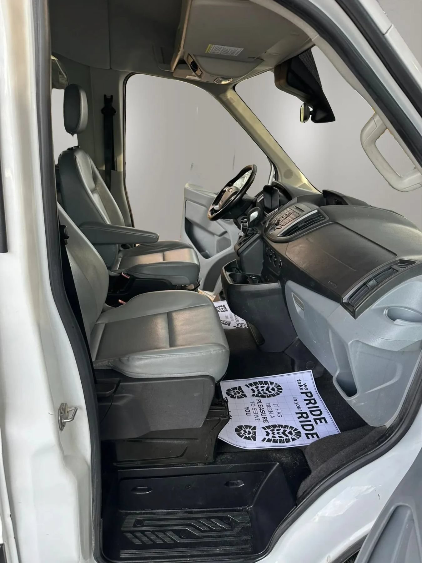 Used 2016 Ford Transit 350 XL RWD image 21