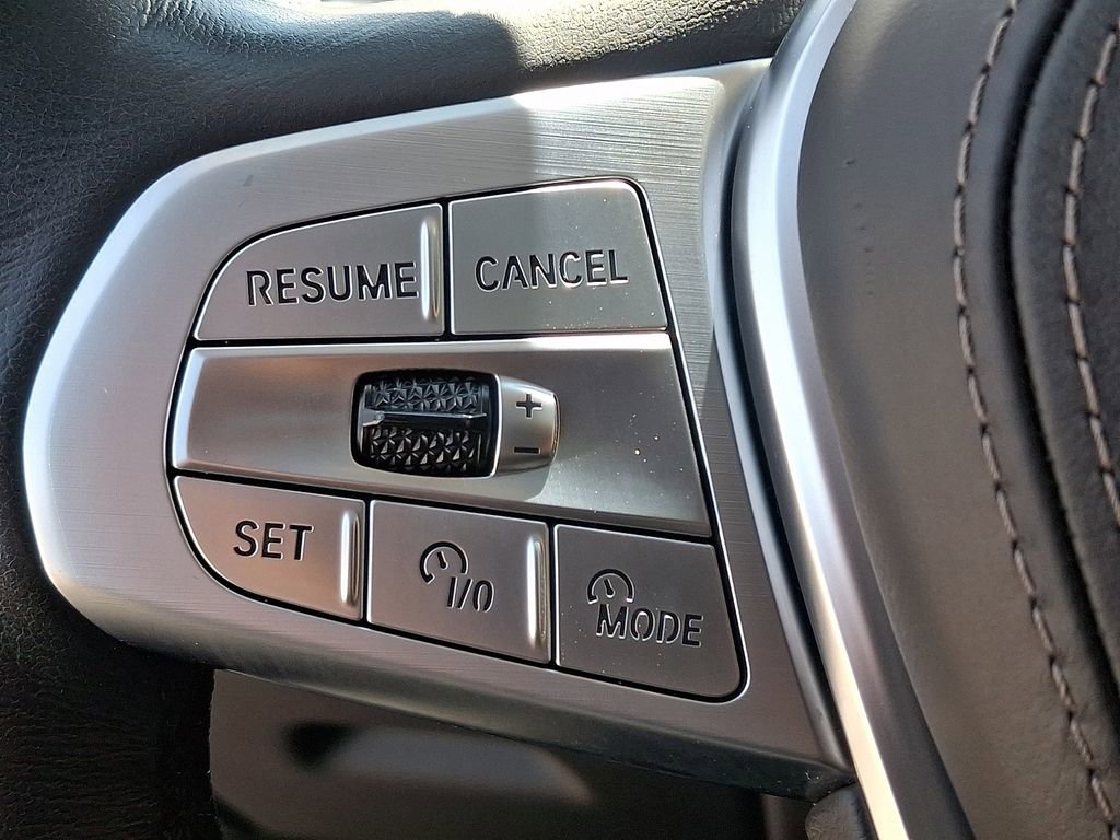 Certified 2025 BMW X7 xDrive40i w/ Premium Package AWD/4WD image 24