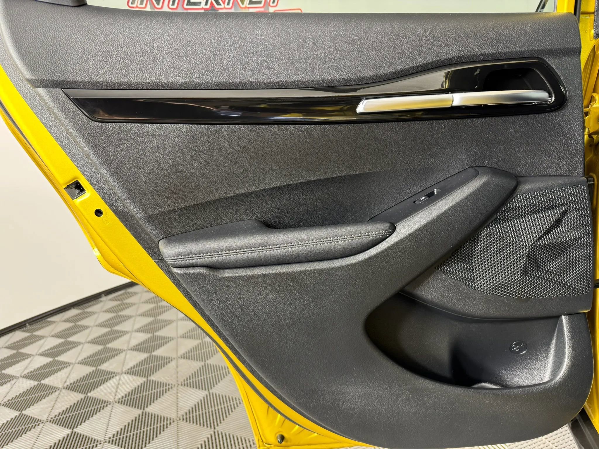 Used 2023 Kia Seltos SX w/ SX Sunroof Package AWD/4WD image 43