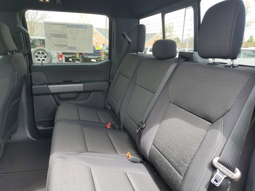 New 2026 Ford F150 XLT w/ Equipment Group 302A MID AWD/4WD image 30