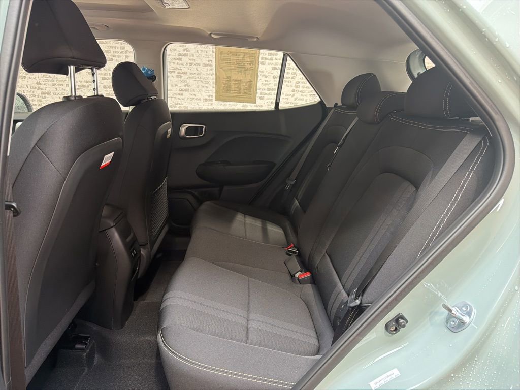 Used 2026 Hyundai Venue SEL FWD image 14