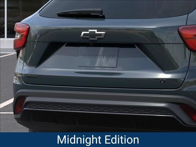 New 2026 Chevrolet Trax LT w/ Driver Confidence Package FWD image 16