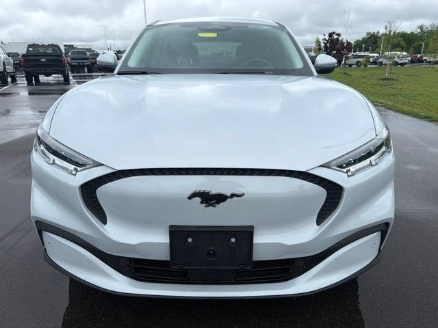 Certified 2022 Ford Mustang Mach-E Select AWD/4WD image 3