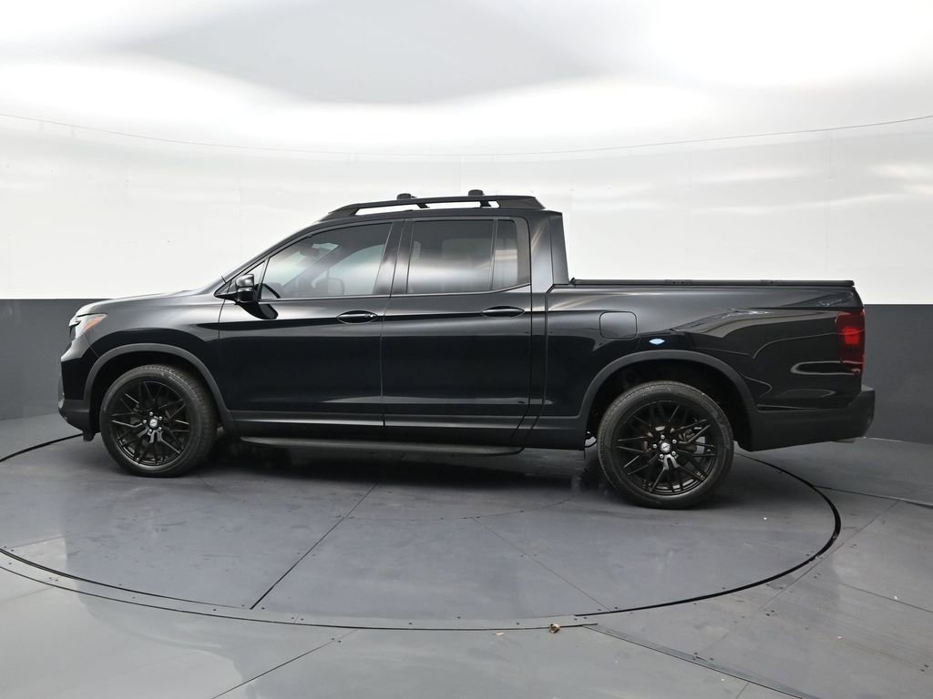 Used 2021 Honda Ridgeline Black Edition image 2