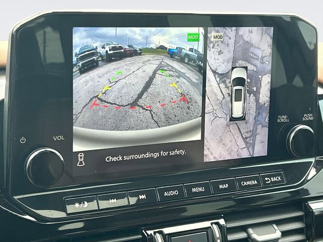 Used 2022 Nissan Pathfinder Platinum w/ Lighting Package (N92) image 35