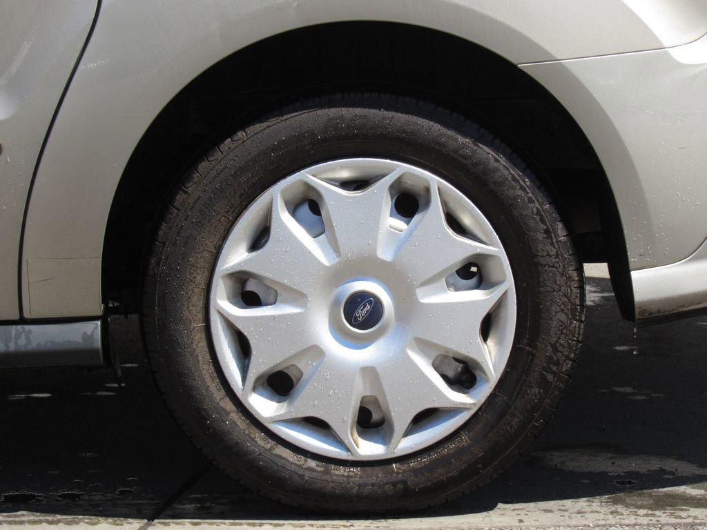 Used 2014 Ford Transit Connect XLT FWD image 10