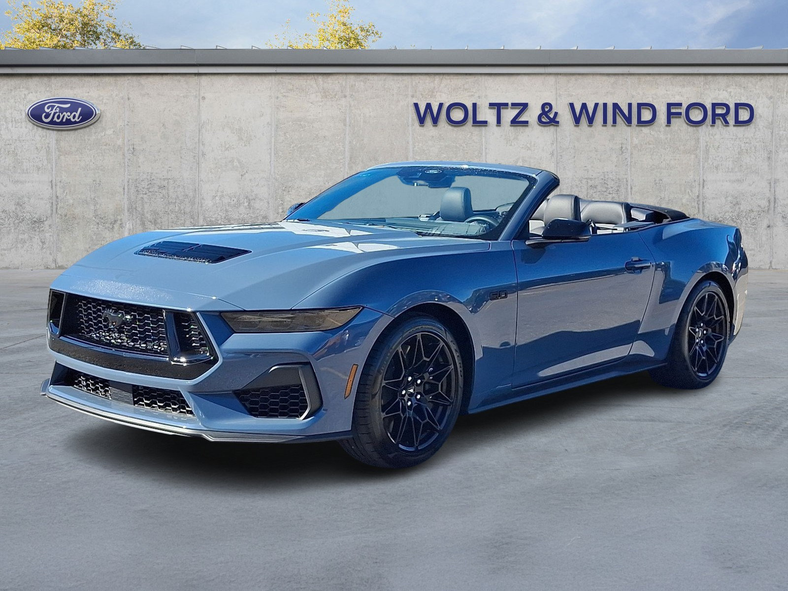 Used 2026 Ford Mustang GT Premium w/ GT Performance Package RWD image 3