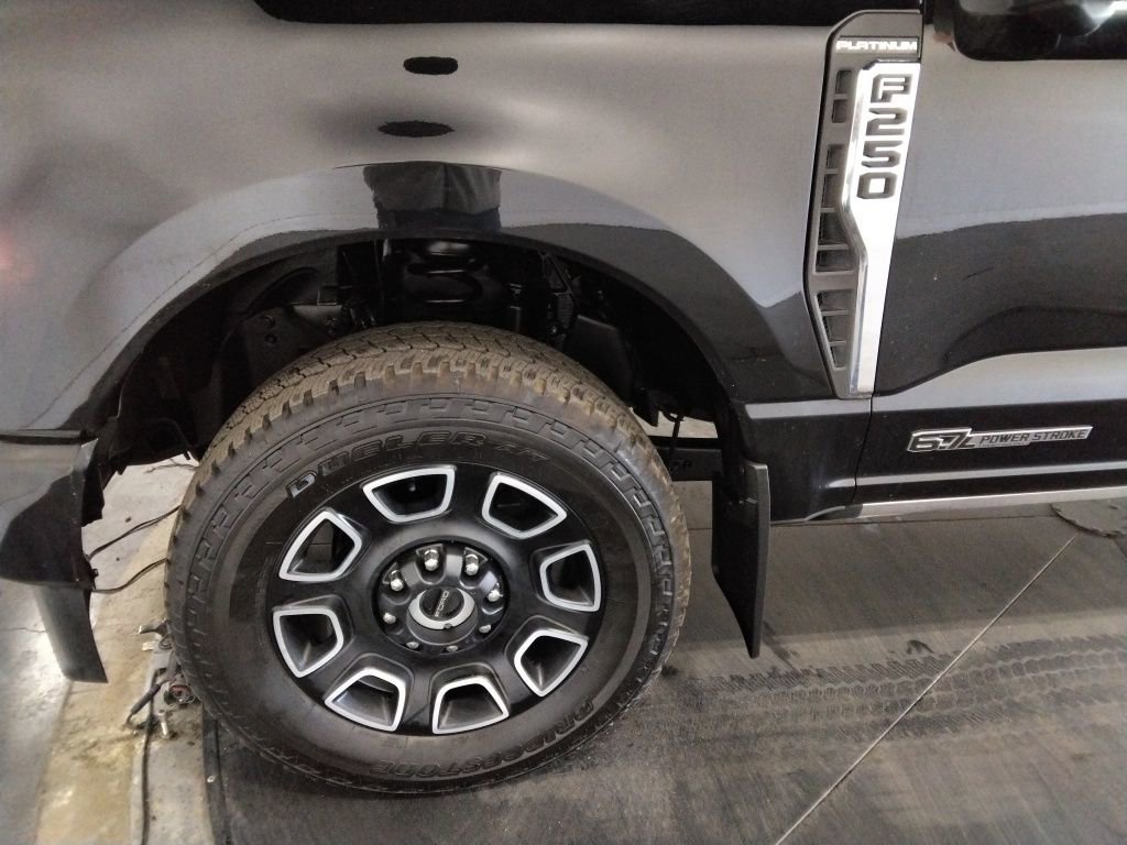 Used 2024 Ford F250 Platinum image 54